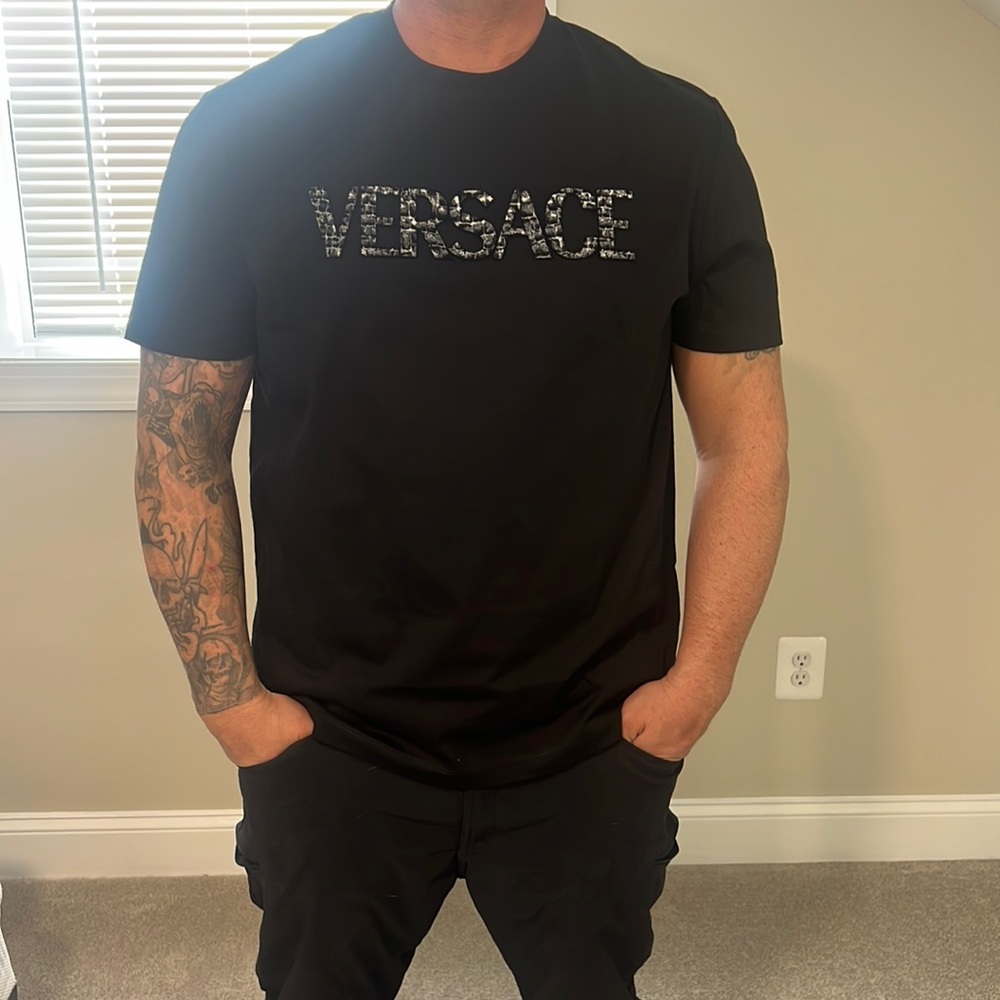 Men’s New Black Versace Tee